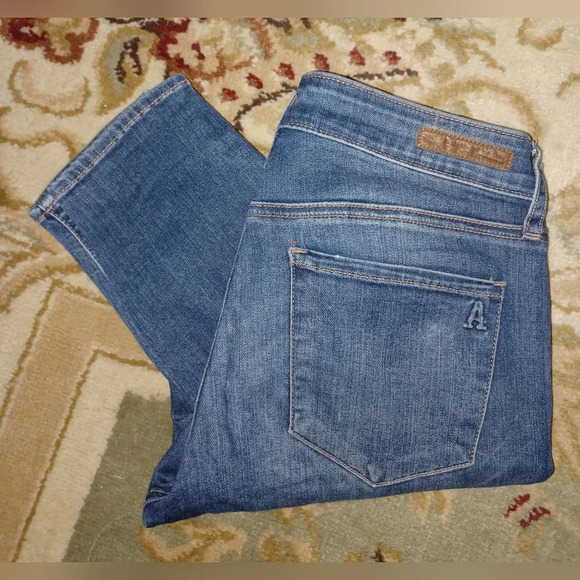 An Articles of Society Distressed Blue Denim Skinny Jeans - Picture 4 of 5